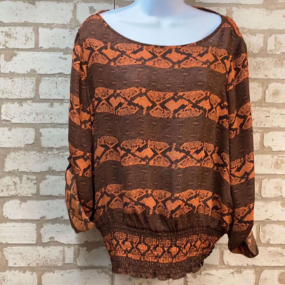 Michael Kors lightweight blouse. Size L